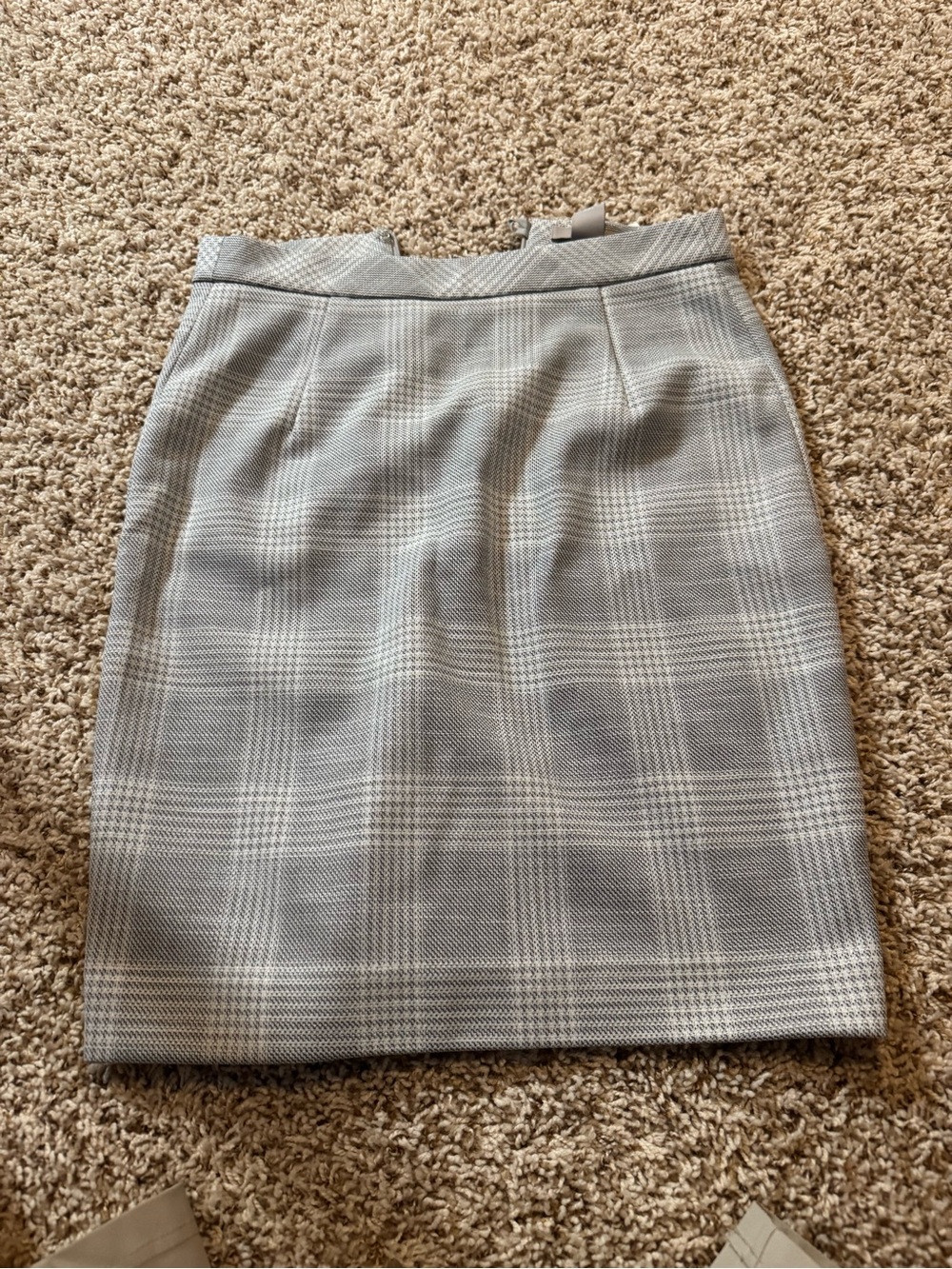 H&M Gray Plaid Pencil Skirt